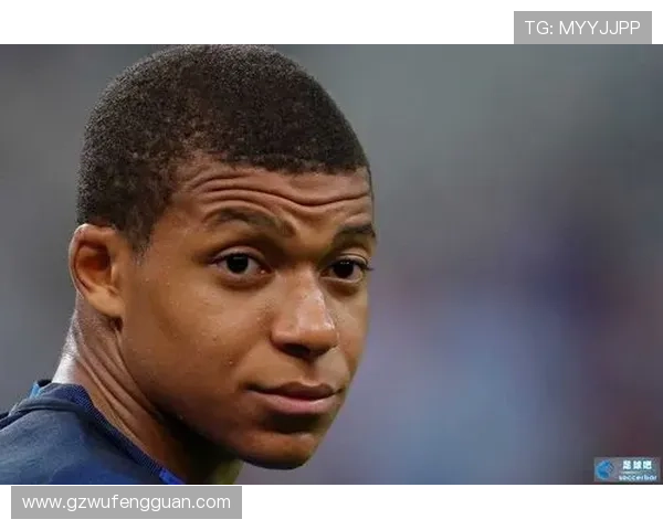 足球球星观察力差的原因分析与提升训练方法探讨